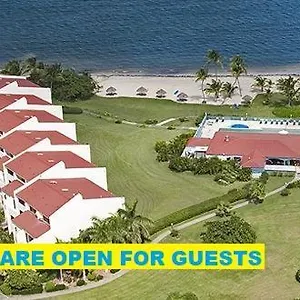 https://club-st-croix-beach-and-tennis-resort.comcaribbean.com